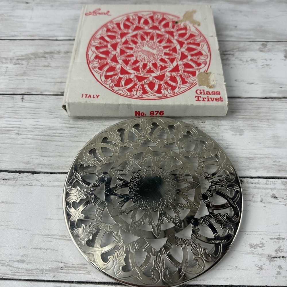 Glass Trivet made in Italy no. 876 LEONARD  Silver Plated pierced Vintage 6"